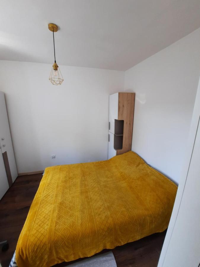 Apartament Zorzy Przy Instytucie Kardiologii Anin Varsóvia Exterior foto